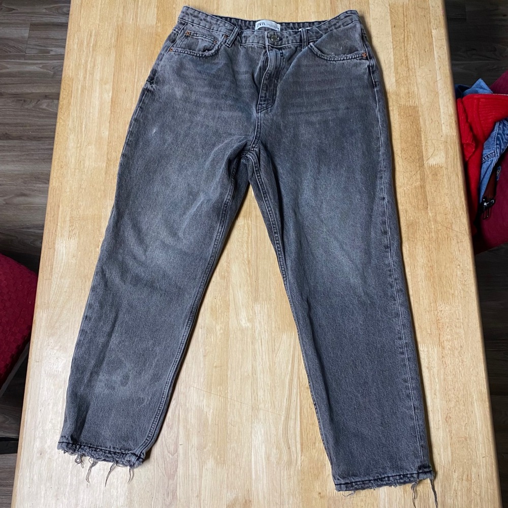 Zara The 90s Mom Fit Jeans Size 14 Washed Charcoal Grey High Waisted Distressed